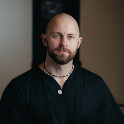 Антон Поваринцев